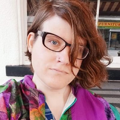 Trans polyam crip poet (she/her). English person, Irish pagan. 'Spina Taffeta: A Book of Monsters' out on @brokensleep in 2027