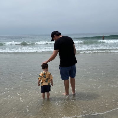 Husband and proud father to my sons. New Jersey born, Vegas raised. New York Jets, Yankees, Knicks, and LV Knights! **take me seriously at your own risk**