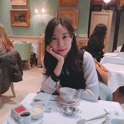 MaggieLang78698's profile picture. 