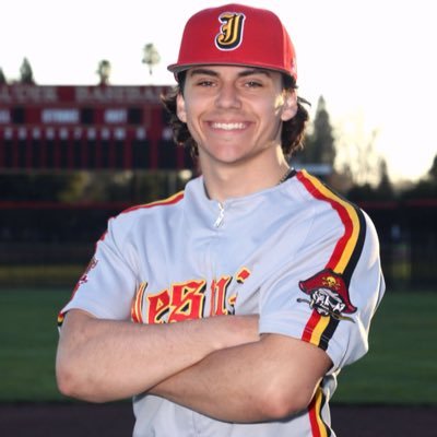Modesto Junior College//Sacramento//RHP//5’11//185//