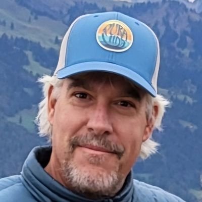 mikebrown825500's profile picture. 