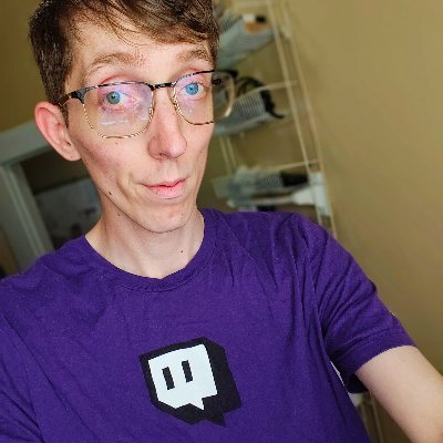 Streamer on Twitch. Content Creator. Gamer. Anime. Art