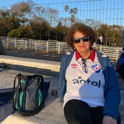 lic en enfermería felizmente jubilada.Abuela de Juana .Butaquista gpc.Del pago de Gardel