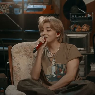 wordsforkth's profile picture. Words for Taehyung: An analysis and appreciation account for Kim Taehyung's artistry. Insta: word.sforkth / TikTok: wordsforthv