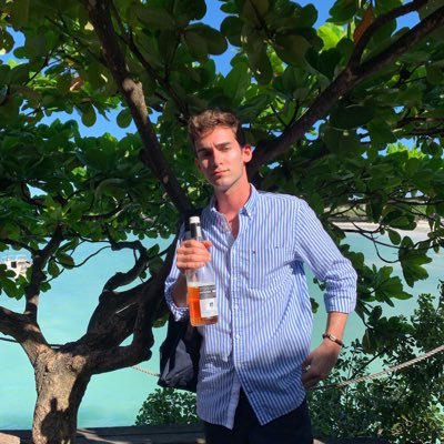 João • Designer • Porto IG joaopiedadeteixeira