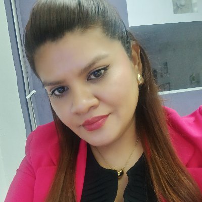 DRobles89's profile picture. "No son los grandes hombres los que transforman el mundo, sino los débiles y pequeños en las manos de un Dios grande.
—James Hudson Taylor”