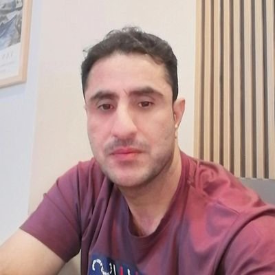 عندما تتذوق الصعوبات في حياتك ، سيصبح عقلك أكبر من عمرك بكثير .
فكل أذى هو مستوى جديد من النضج ومن لايتألم لايتعلم.