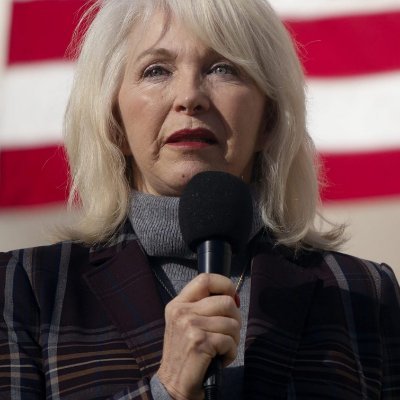 DatarDnow's profile picture. Let 'em know you're Still Voting Trump!
https://t.co/NUBiH5i9au