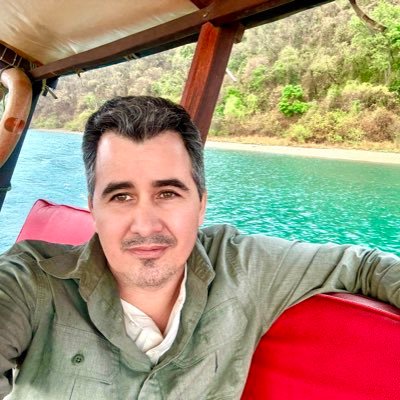 Periodista de investigación ambiental • Conservacionista • Fundador de @RAIBolivia @SemillaBolivia