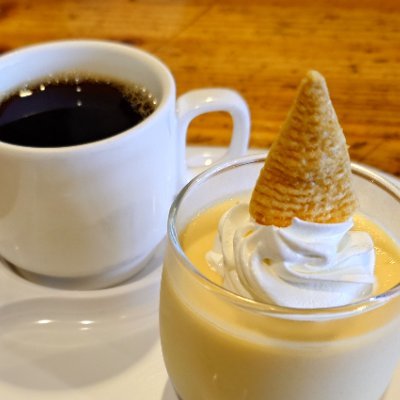 itengineer_x76's profile picture. ITエンジニアです。vSphere大好き人間でしたが、昨今の状況から、次の学びを探しています。山が大好き、乗り物も大好き、グルメにも目がない楽天家です。enjoy life !