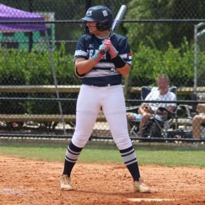 VivianWhit26's profile picture. #26 Grad 2029 || Team NC Yates || RHP Pitcher/1B/ LH Hitter 🥎🏐vswhitfield26@gmail.com NCAA:#2508688278