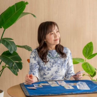 himuka_no_kaze's profile picture. 催眠療法・などで心の深いところの紐解きをさせていただいてます。苦しみの原点を解き明かし希望の光を見出していけるようにサポートしています。占い・ヒーリング、地震予知、体感、雲情報も発信中。東京↔️長野二拠点田舎ぐらし、農業発信