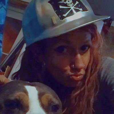 benna_dani17860's profile picture. Love to have fun finding antiques and anything to sell or trade !! Finding the beauty in all ppl willing to put themselves out there, confident and spiritual !!