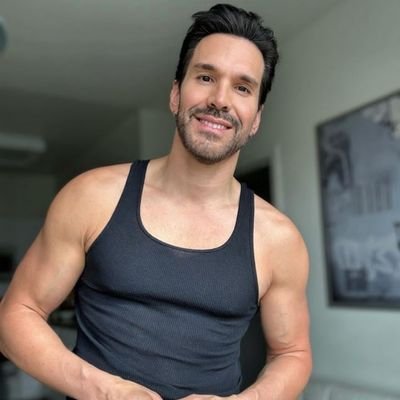 SimonLefeb26205's profile picture. 