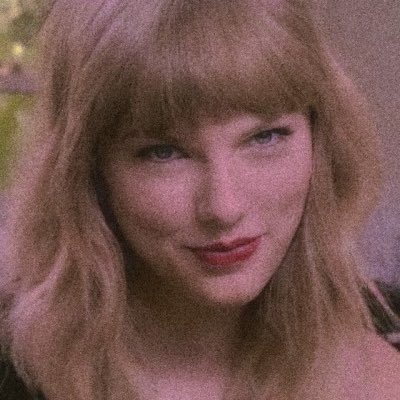 edarteaga13's profile picture. FUA LA TAYLOR