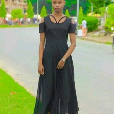 JulienneKi37346's profile picture. 