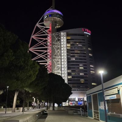 Vimc15's profile picture. 