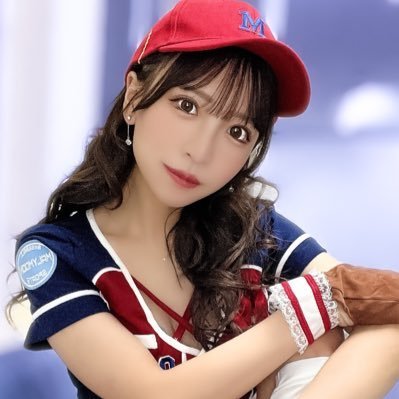 JieJia49020's profile picture. 興味のあるお兄さんにいいねしてます♡　恋愛相手受け付け中❤　一旦メッセで待ってるよ