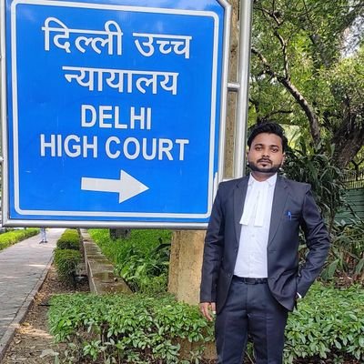 punitsingh5776's profile picture. Lawyer... ⚖️

Delhi High Court