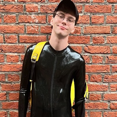 Bottomologist π Tescos Profile