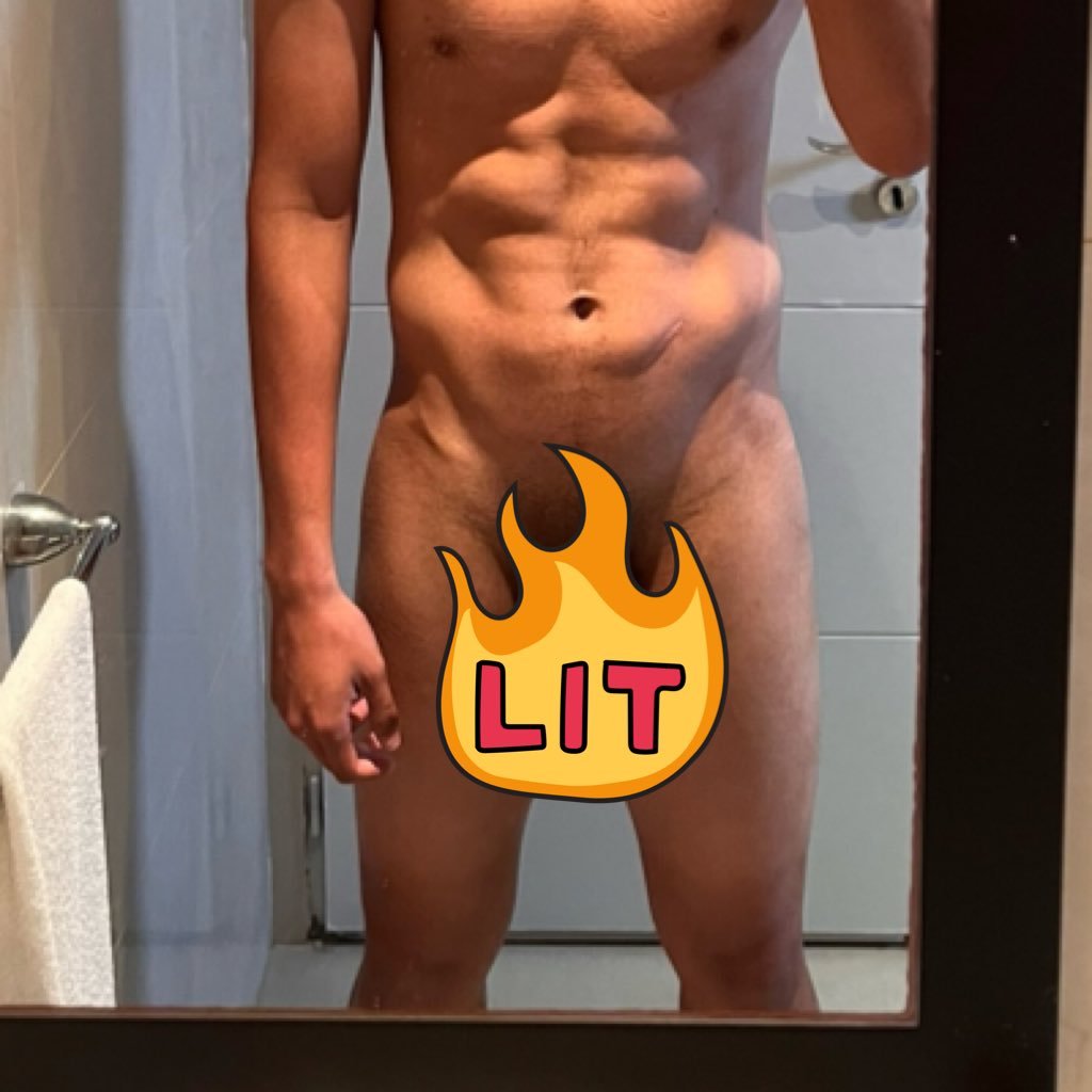 Nuevo en TW. 20 Años. Buena onda, respetuoso y dotado 🔞