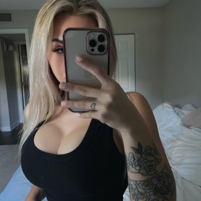 k8nnx's profile picture. 𝟿𝟿∙/. 𝙼𝚎 𝚌𝚘𝚛𝚎 ᰔ ↷ . ig: @k8nnx_