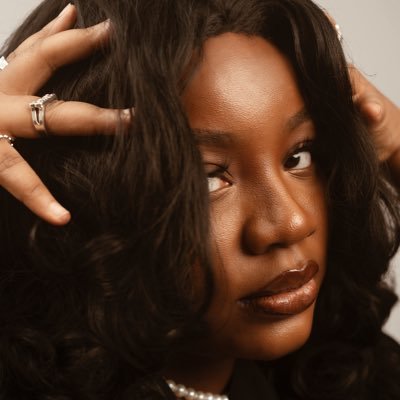 Nigerian singer/ songwriter bookings/management:@karenmusicc64@gmail.com