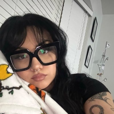 Haley90854's profile picture. 