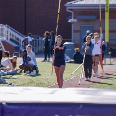 HelenaFister's profile picture. Hilton Head track/ pole vault pr 9’1/ unweighted gpa 3.89