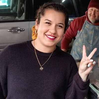 Santiaguina 😎
Los partidos políticos, la religión y el futbol no me interesan, la misma 💩
Seamos un aporte consciente para la sociedad, evolucionemos porfa !