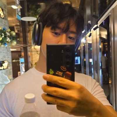 i_like_dh's profile picture. #정대현 #오로지정대현