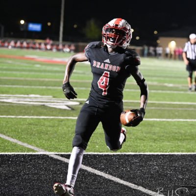 Student Athlete c/o 2029 Brandon high school 5’8| 151 Football- ATH🏀Basketball - PG/SG🏃🏾Track Contact me at 601-813-9068 or rj11182010@outlook.com