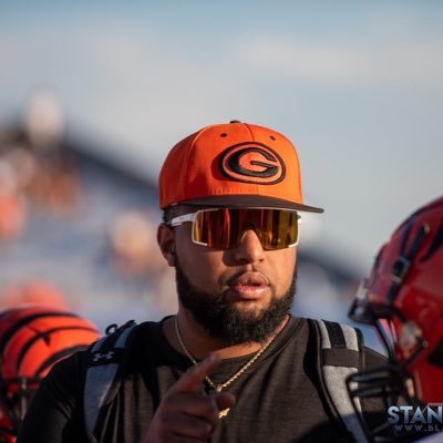 iamvicthebarber's profile picture. Head JV/Defensive Line coach for Guymon High . victory is won in the trenches #GoTigers🐅