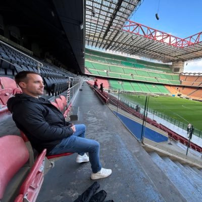 jasoncubbage's profile picture. 🍀❤️Husband/Father ❤️🍀 ⚽️Wycombe Wanderers FC 🦢 Newcastle United FC ⚪️⚫️ ⚽️ 👉🏼“Learn, work hard & get ready to be lucky”