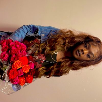 helovesjhonnie's profile picture. THE diary of Jhonnie :)🖍️👩🏾‍💻 yk the vibes 🧠 I don’t have instagram 👤WAKE UP I’m already woke 🪬🧌this is a safe space 🤐🫦☪️