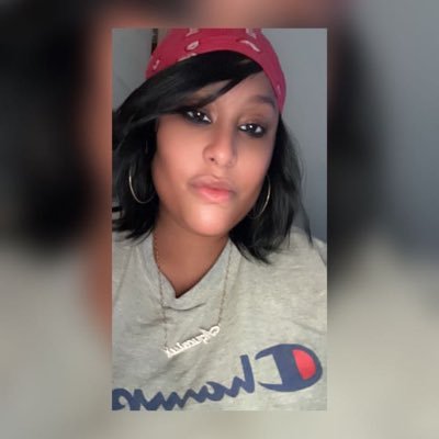 Mother , Cbd Lover , Fun , Caring , Humble, 29years old!!! AQUARIUS