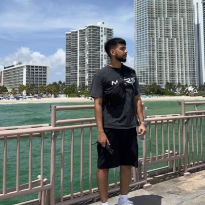 urlocalmediaguy's profile picture. Professional Multitasker 👨‍💻