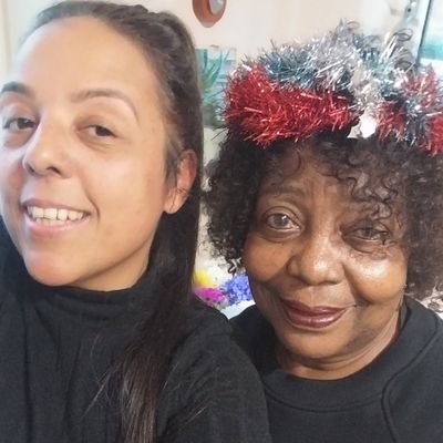 Gizmocrystal's profile picture. Spiritual, Conspiracy Theorist, Centrist, Cytologist. There is good and bad in everything/everyone. Awake and aware since 1999 🇬🇧👻👽😊