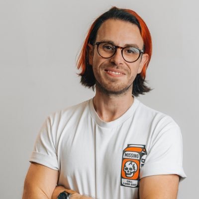 Award-winning filmmaker, writer and photographer. Fan of whisky. Drummer for @sofasonic. Friend to the owls, PA to Loki the raven. Be kind, always.