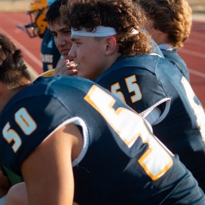 ColeBerger11's profile picture. 🏈 | Class Of 2026 | 6’2 | Offensive lineman | CRHS I 1 John 4:8 | Child of God