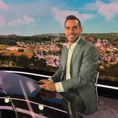 Président Synergie Notaires | Porte-Parole @GdParisNotaires | Chanson #JeSuisCharlie | Guitariste de plage | Créateur du logiciel PRAETOR