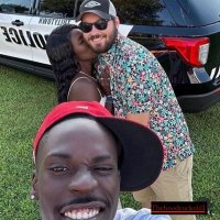 BlackCuckold (@thehoodcuck) 's Twitter Profile Photo BlackCuckold (@thehoodcuck) 's Twitter Profile Photo