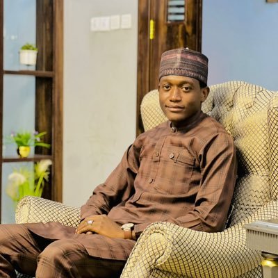 ||AN ADVOCATE OF GOOD GOVERNANCE || ||POLITICS || ||REALIST|| ||MANCHESTER UNITED|| ||HAUSA||.