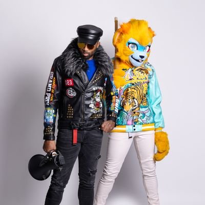 Actor 🎥🎬
The black guy with the Kamen Rider Covers 🐜🏍🎤
Furry: Monkeysona's name is Zamzam🐒⭐️