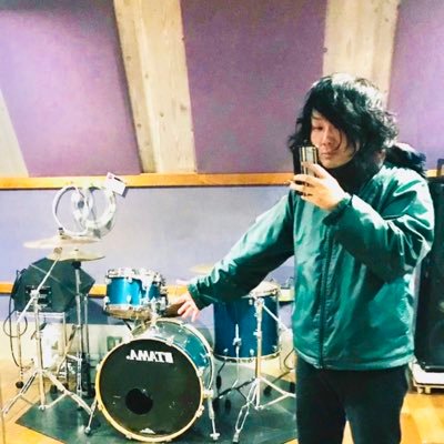 kikiki_bow's profile picture. ボカロPをしています。楽曲提供のお仕事始めました。 サンプル音源▶︎https://t.co/5km1gVKM23 お仕事のご依頼&ご相談はこちらまでbowkikiki@gmail.com