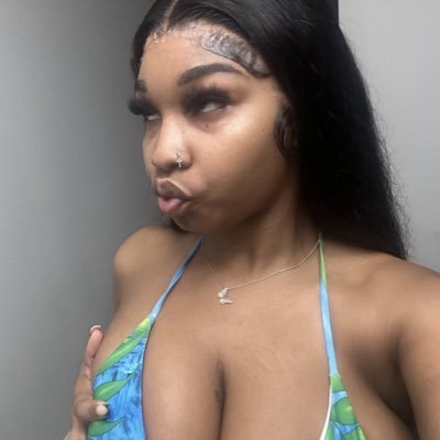 18++ page💦🔞 Dm for content and FaceTime session 👅🤤