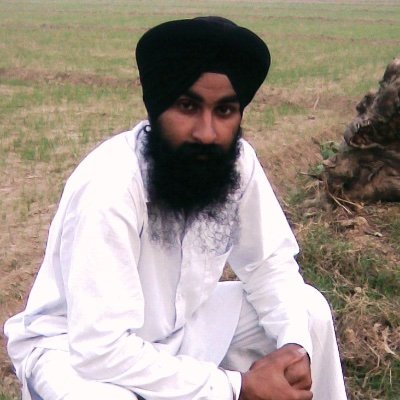 ਆਪਣੇ ਘਰਾਂ ‘ਚ safe ਹਾਂ, ਅਸੀਂ ਵੱਡੇ ਦੁਨੀਆਦਾਰ।
ਪਰ ਬਹੁਤ ਬਰੀਕ ਹੈ ਸਮਝਣੀ, ਇਹ ਧਰਮ-ਯੁੱਧਾਂ ਦੀ ਕਾਰ॥