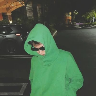 twosag_09's profile picture. ° 🎨 - ᴇɴғᴘ - ᴛ