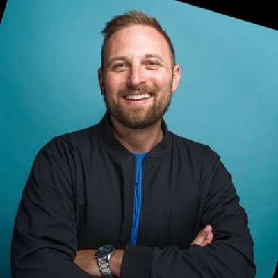 CEO of Raindrop (https://t.co/STUWBHei4Q), 4x Emmy®️Winner, Host of “Marketing People Love,” Husband & Father, Tweets about business, marketing & silly jokes.