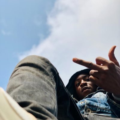 ❤️ and💡…CERTIFIED COMPUTER SCIENTIST 👨🔬😇…STREAM “MORAYO” 🤍🦅#Gamer 👾